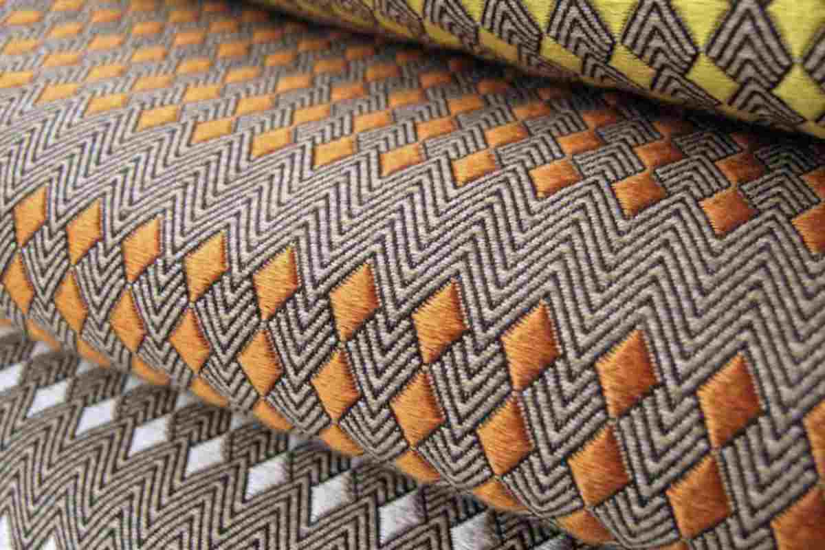 Quella linea, apparentemente insignificante, racconta in realtà un equilibrio preciso tra praticità, durata e design.